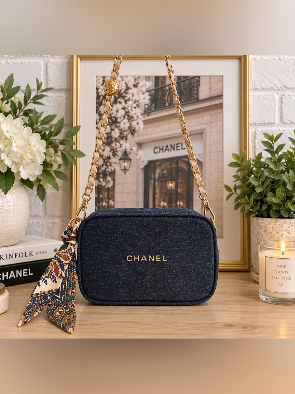 CHANEL Navy Cosmetic Beauty Bag GWP VIP nwot